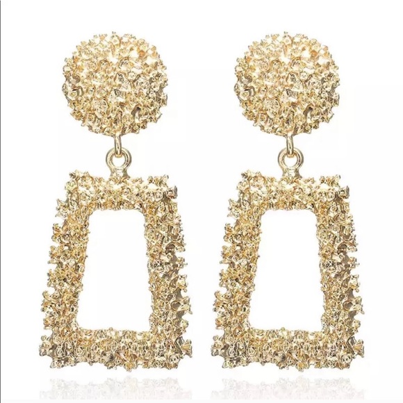 Vintage Style Gold Rectangle Drop Earrings - Picture 2 of 4